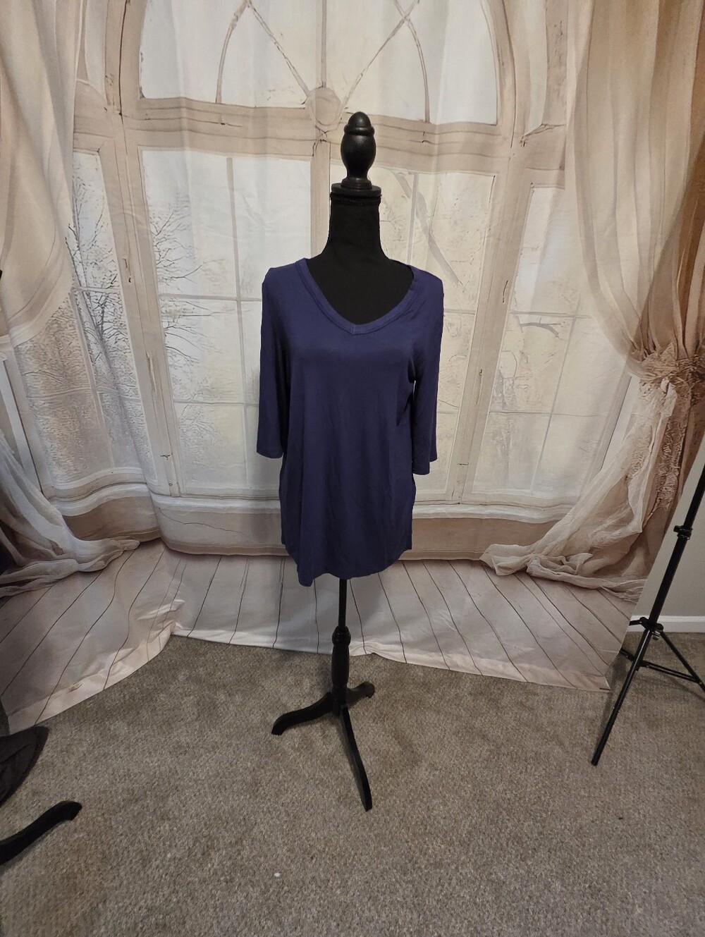 Kohl's Navy V-Neck 3/4 Sleeve Tunic Top